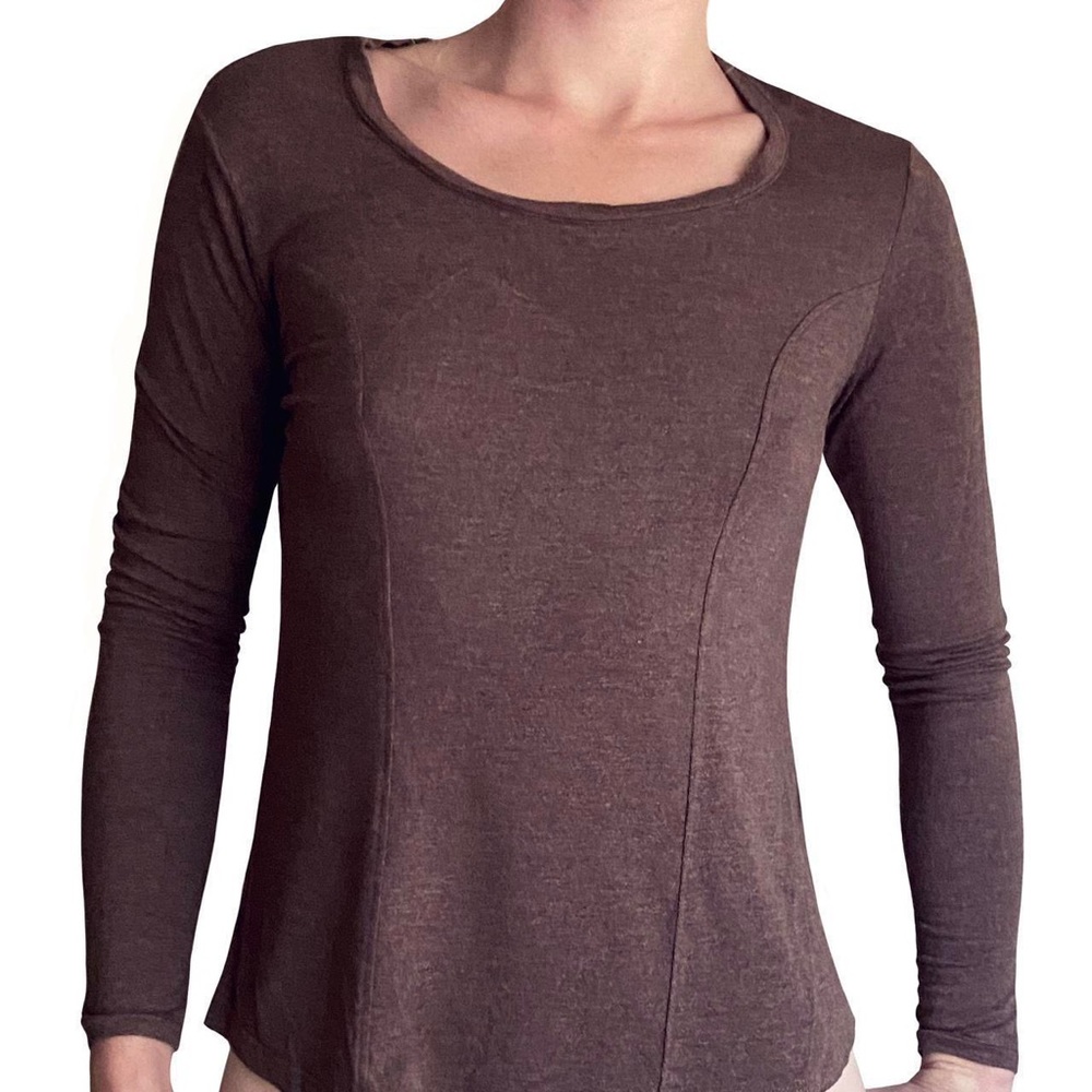 COPY - Vera Wang Scoop Neck High Low Hem Hourglass Ribbed Brown Shirt XS